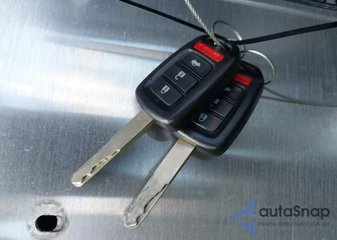 2020 Honda Civic Lx из США, поврежденный, VIN 2HGFC2F66LH593602